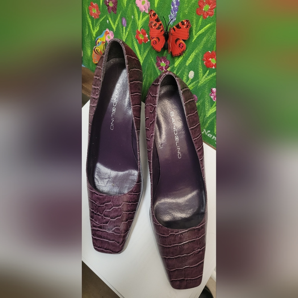 Shoes - Picture 3 of 3